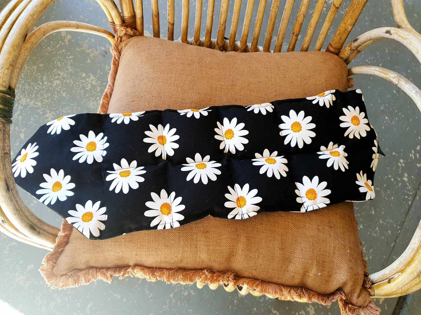 Wrap Heat Pack - Black Daisy